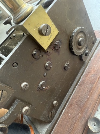 055g